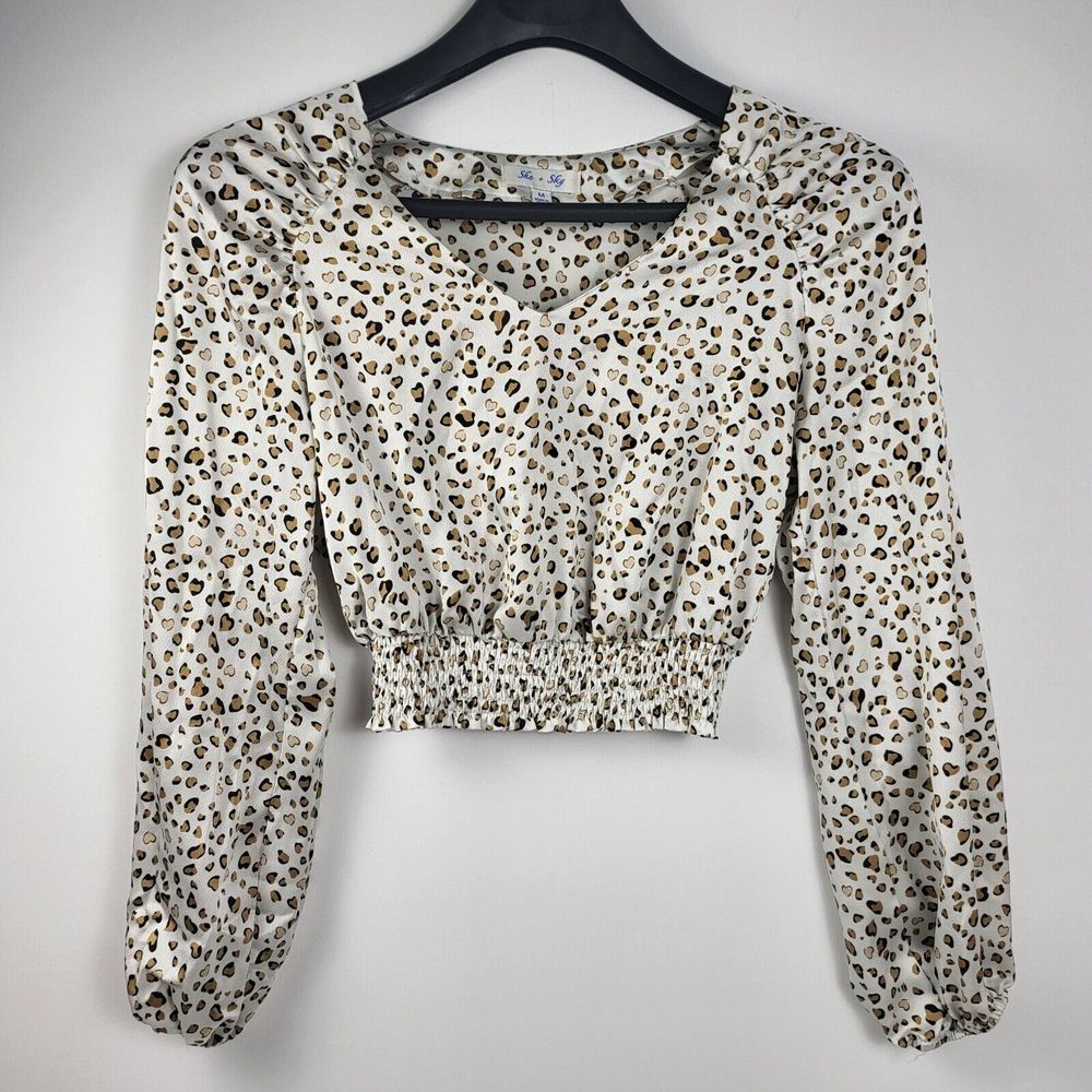 She + Sky Women's Cropped Long Sleeve Leopard‎ Top Smocked Waistband Size Medium